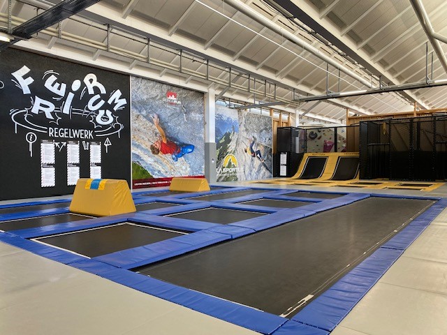 Trampolin Firmen und Vereine 90 Minuten