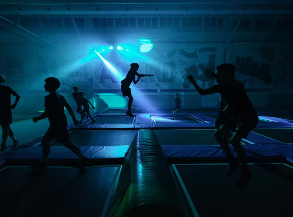 Angebotsbild: Freiruum Jump-Party Ü16